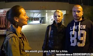 Коханець секс відео