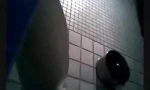 Чудова блондинка erotika porno video з ідеальною фігурою